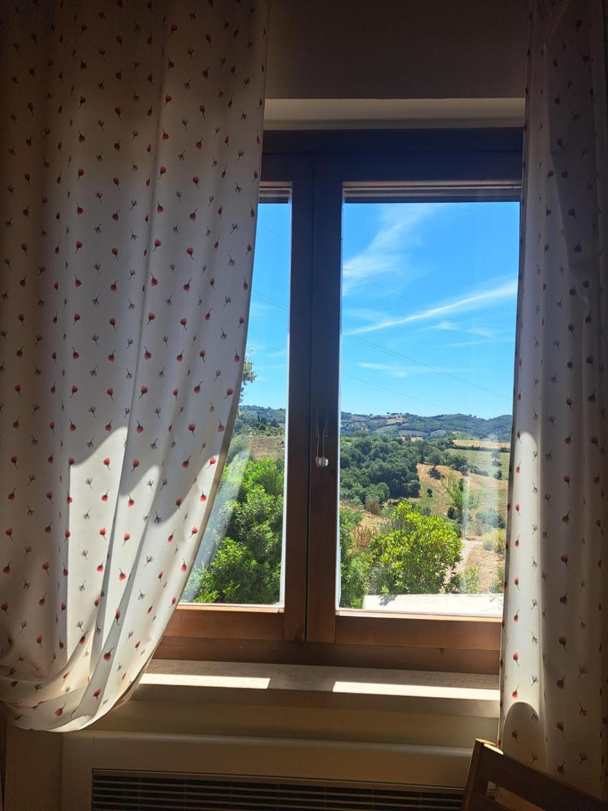Bed and Breakfast Casale Terre Rosse Saturnia Exterior foto